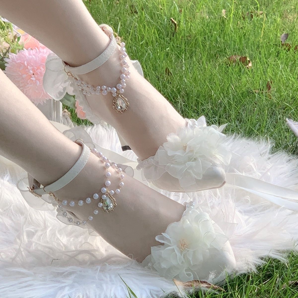 أحذية نسائية بكعب أنيق، أحذية  - مراجعة Wedding Dress Supply وسعره