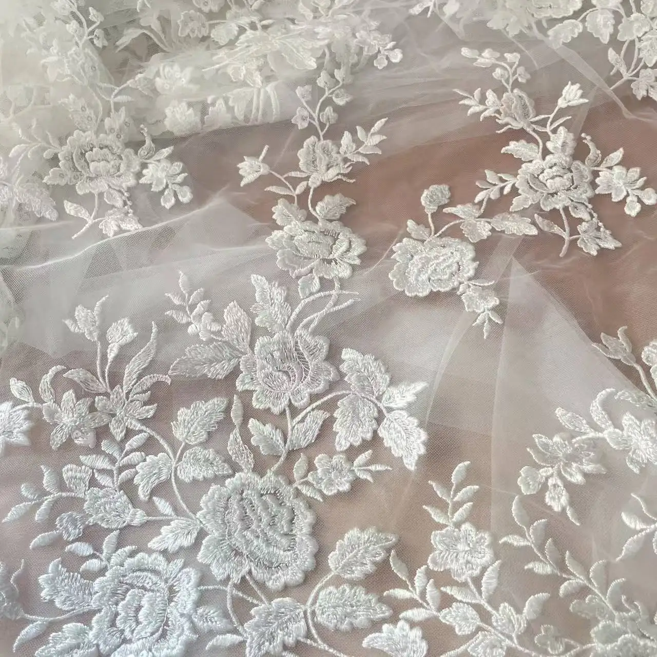 قماش دانتيل مطرز فرنسي، زهرة ج - مراجعة Wedding Dress Supply وسعره